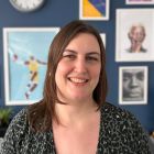 <div class="uk-background-muted uk-flex uk-flex-middle uk-flex-center uk-flex-column"><i class="uk-text-muted" uk-icon="user"></I>Tallulah</div>